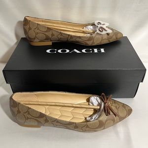COACH Woman’s Annabel Signature Ballet Shoes size 8.5 NWT Khaki/Saddle